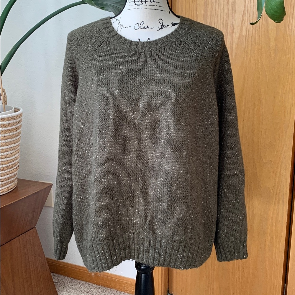Old Navy sweater
